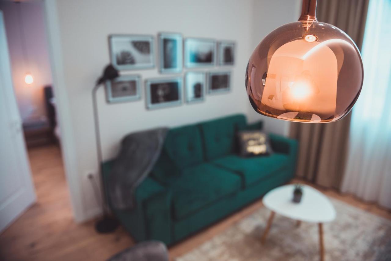 Tam Serviced Apartment City Center No2 ティラナ エクステリア 写真