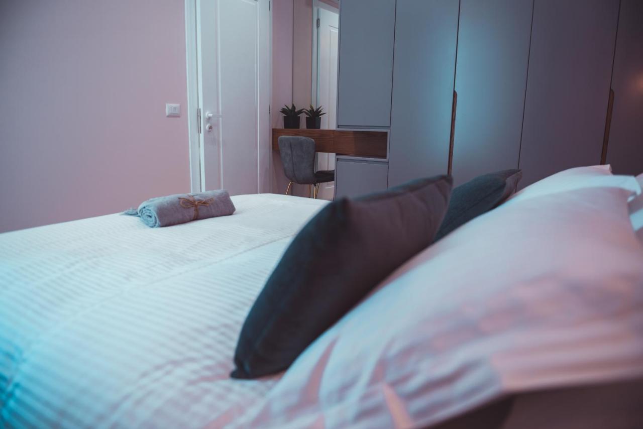 Tam Serviced Apartment City Center No2 ティラナ エクステリア 写真