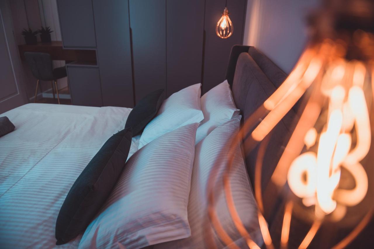 Tam Serviced Apartment City Center No2 ティラナ エクステリア 写真