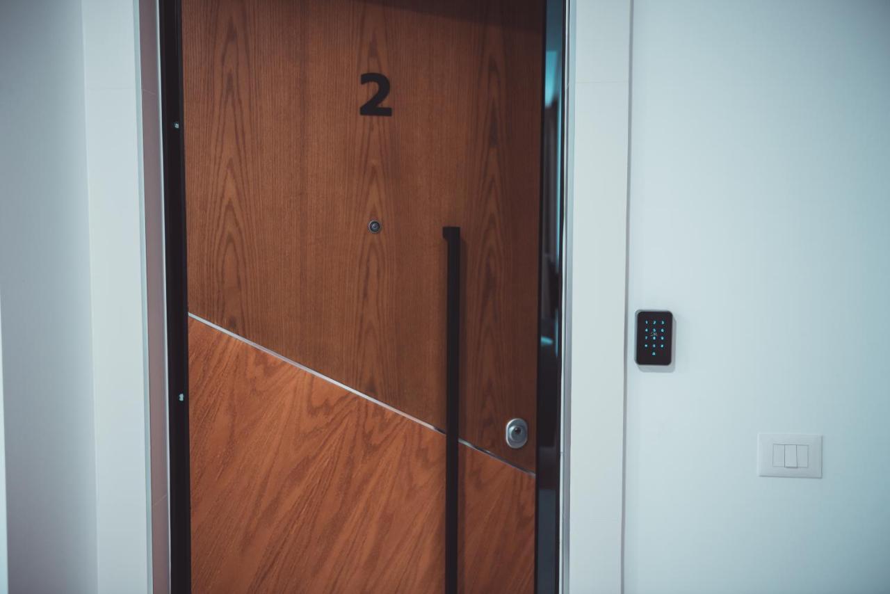 Tam Serviced Apartment City Center No2 ティラナ エクステリア 写真