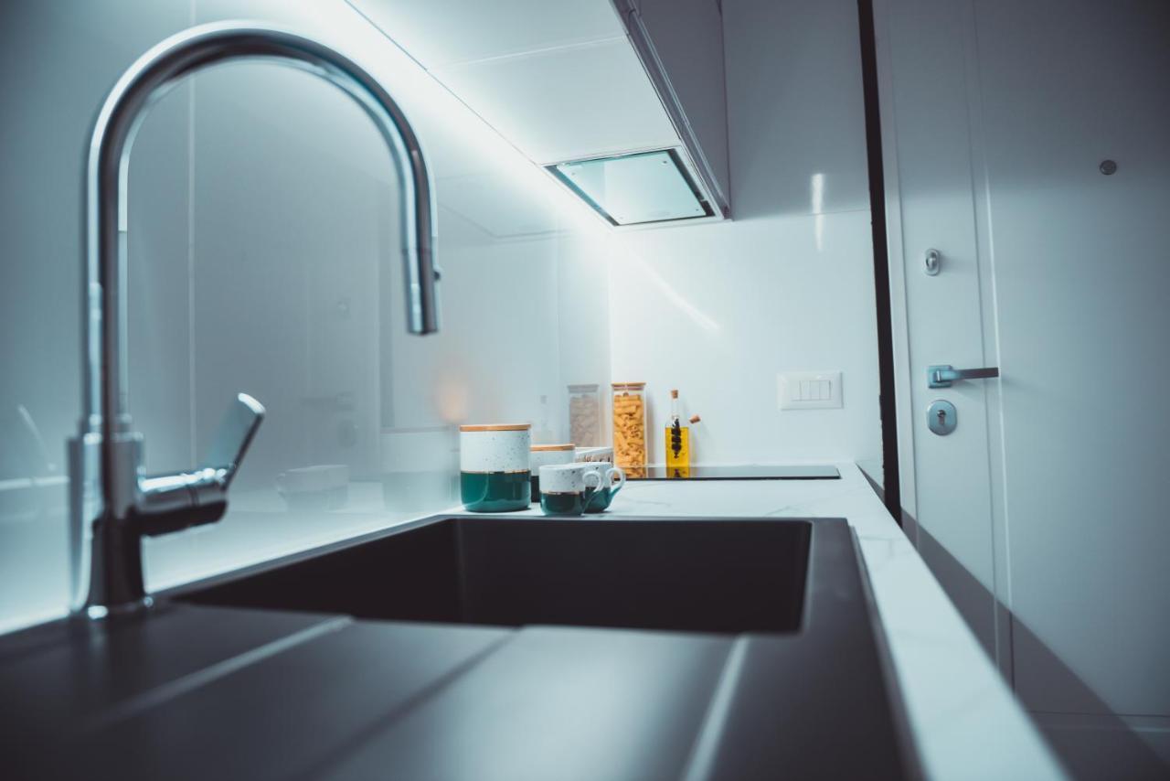 Tam Serviced Apartment City Center No2 ティラナ エクステリア 写真